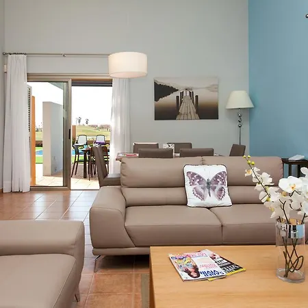 Con Piscina ,vista Mar Y Campo De Golf Villa