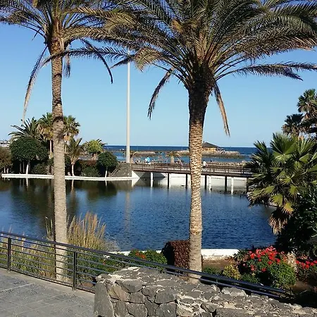 Con Piscina ,vista Mar Y Campo De Golf