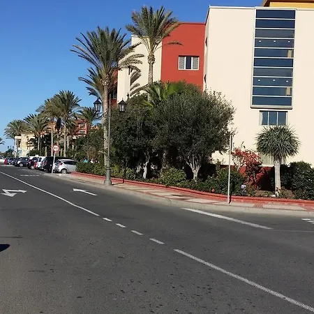 Con Piscina ,vista Mar Y Campo De Golf Caleta de Fuste