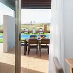 Villa Con Piscina ,vista Mar Y Campo De Golf