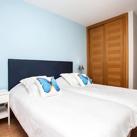 Villa Con Piscina ,vista Mar Y Campo De Golf