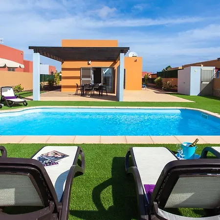 Con Piscina ,vista Mar Y Campo De Golf Villa *