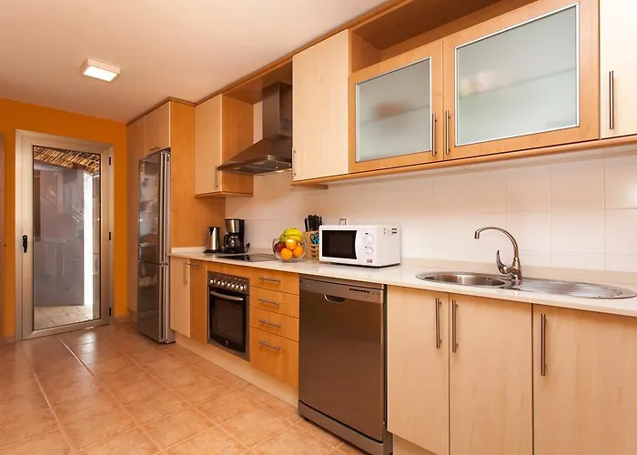 Con Piscina ,vista Mar Y Campo De Golf