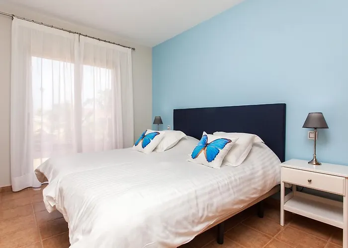 Con Piscina ,vista Mar Y Campo De Golf