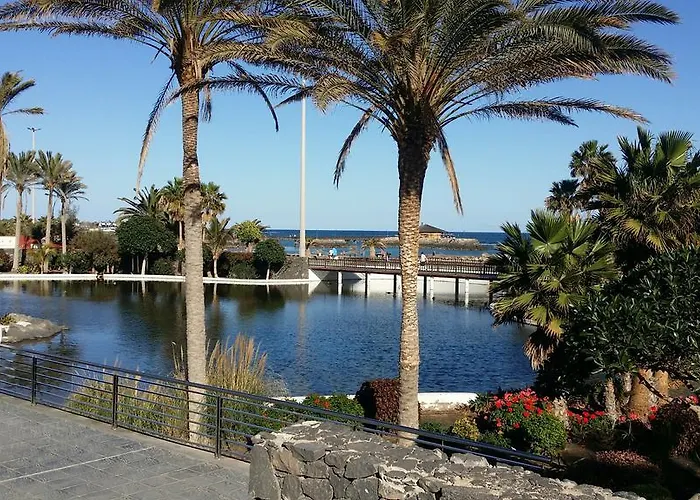 Con Piscina ,vista Mar Y Campo De Golf