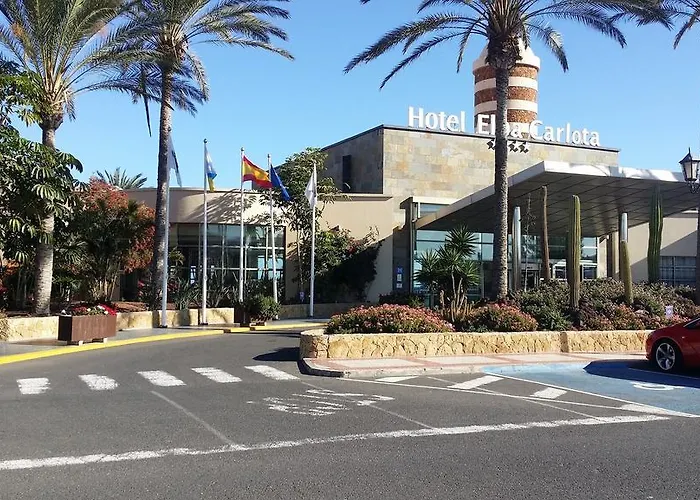 Villa Con Piscina ,vista Mar Y Campo De Golf *